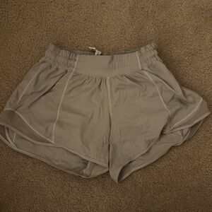 Lululemon hottie hot shorts